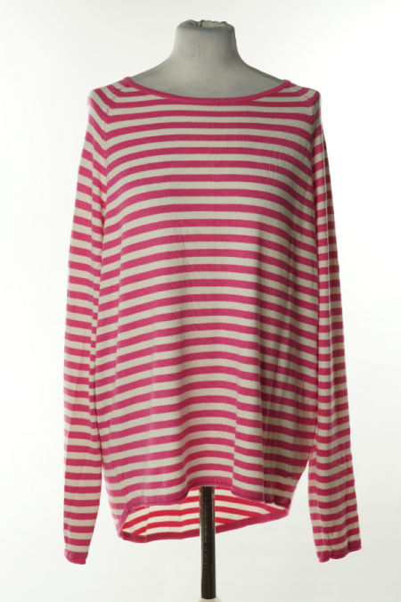 Sweter biało - różowy w paski