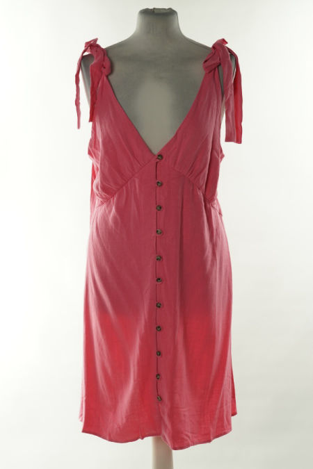 Sukienka różowa na guziki