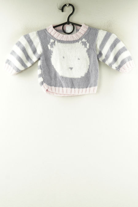 Sweter fioletowo - biały z misiem