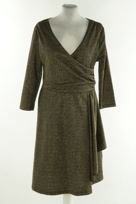 Sukienka czarna ze złotą nitką