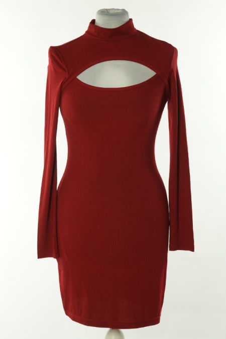 Sukienka czerwona prążkowana