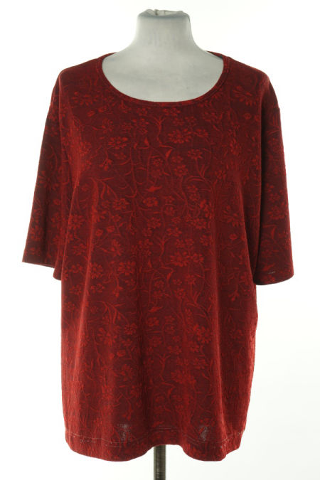 Bluzka czerwona wytłaczane wzory