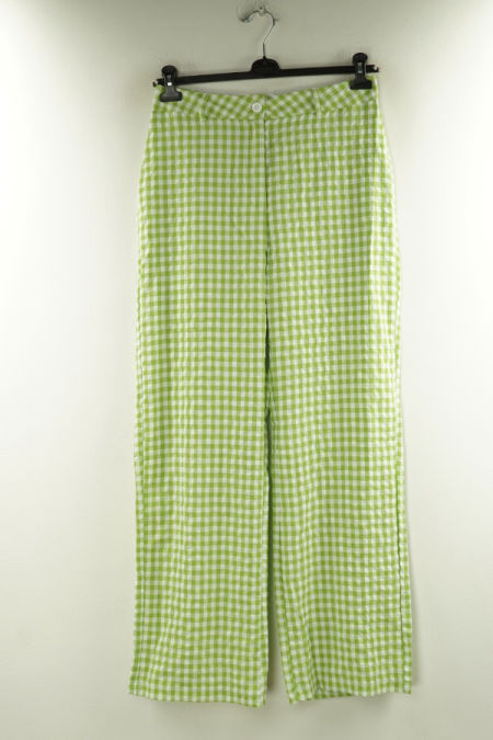 Spodnie w zielono - białą kratkę