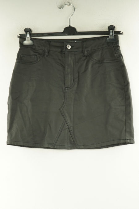 Spódnica czarna woskowana