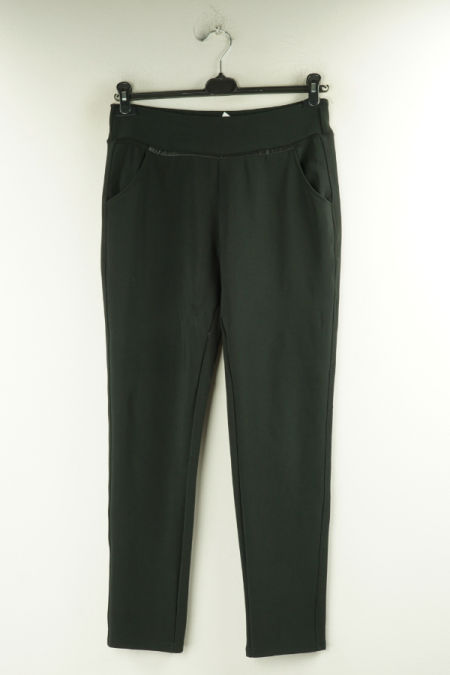 Spodnie czarne dresowe