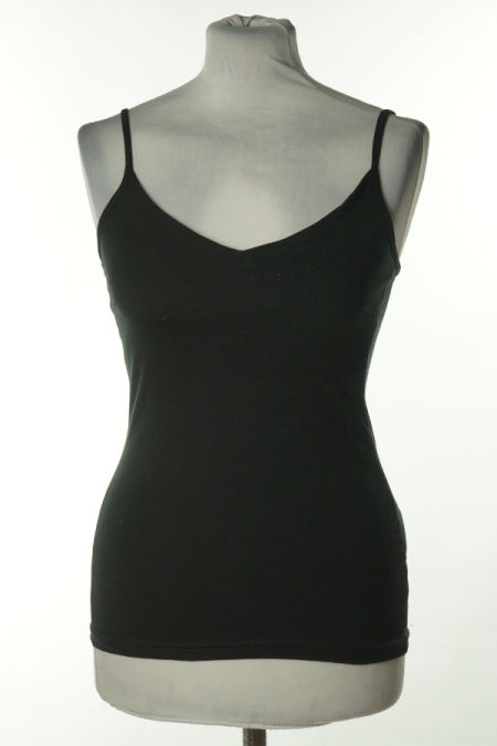 Koszulka czarna na cienkich ramiączkach