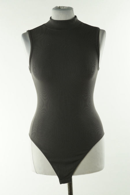 Body szare prążkowane