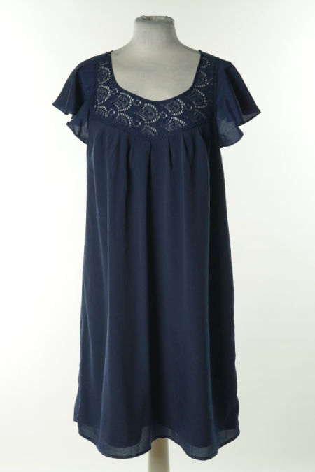 Sukienka granatowa z ażurową wstawką