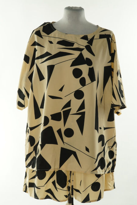 Bluzka+ krótkie spodenki beżowe wzorzyste