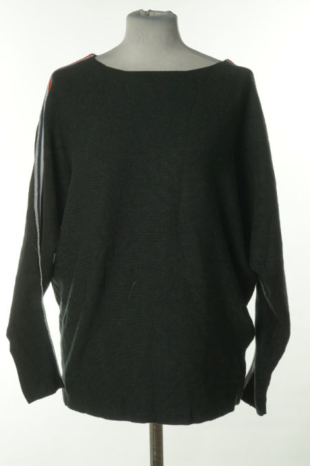 Sweter czarny z lampasami