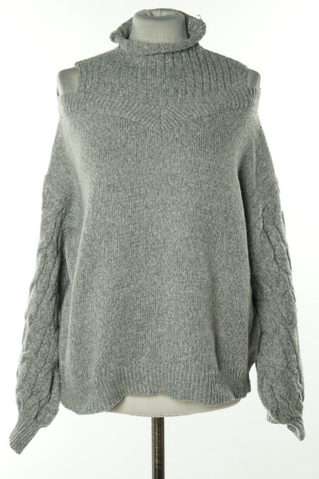 Sweter szary z odkrytymi ramionami