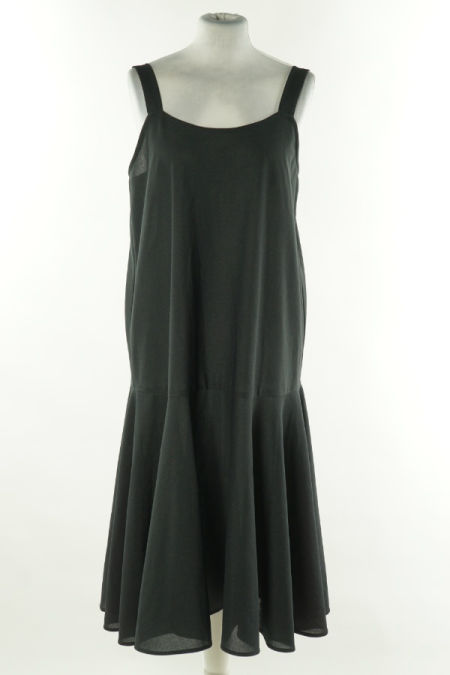 Sukienka czarna na ramiączkach