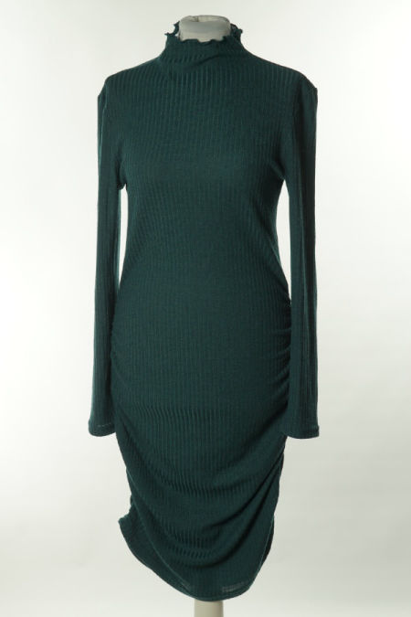 Sukienka zielona prążkowana, drapowana