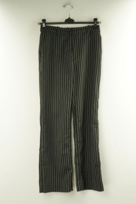 Spodnie czarne z białymi paskami
