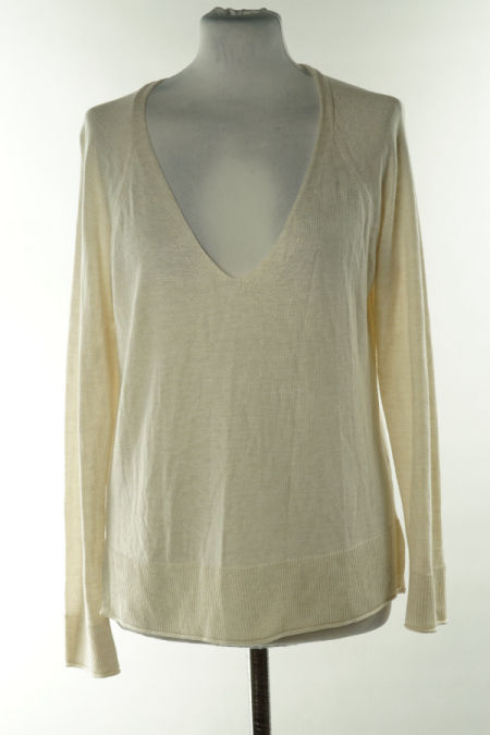 Sweterek cienki beżowy z dekoltem V 