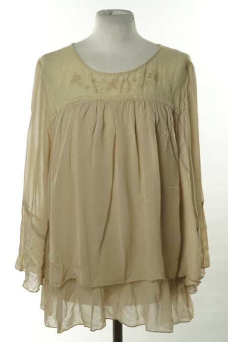 Bluzka beżowa rozkloszowana