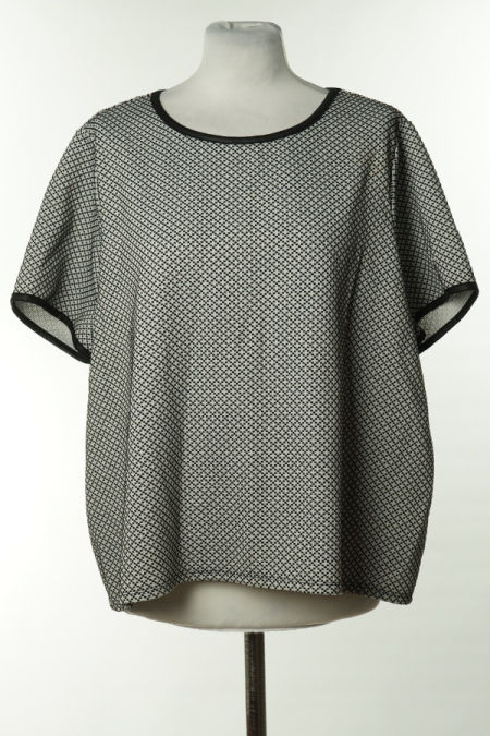 Bluzka biała czarny wzorek