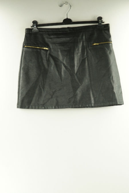 Spódnica czarna ekoskóra ze złotymi suwakami