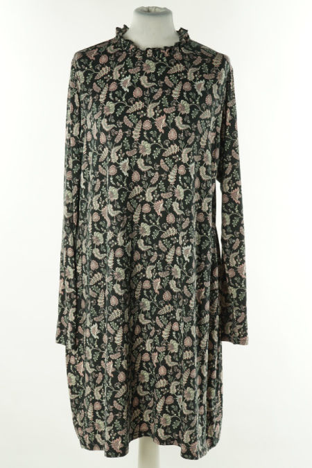 Sukienka czarna wzorzysta