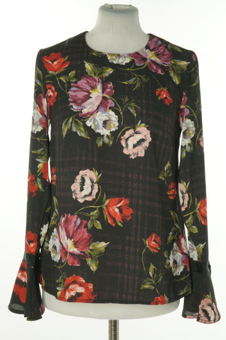 Bluzka czarna w kwiaty