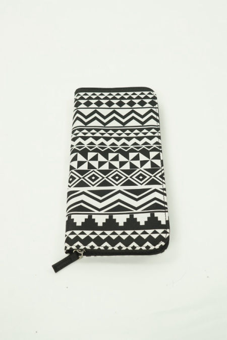 Kosmetyczka biało - czarna