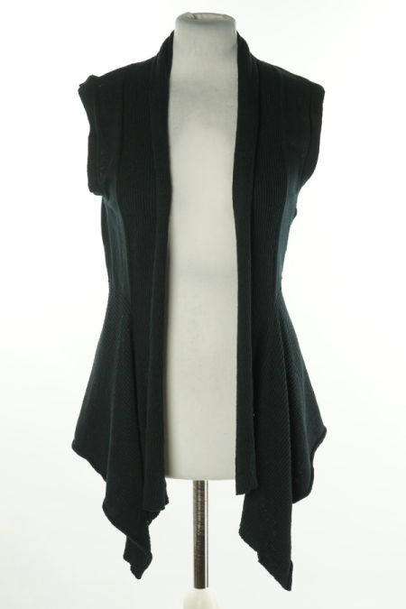 Narzutka czarna sweterkowa