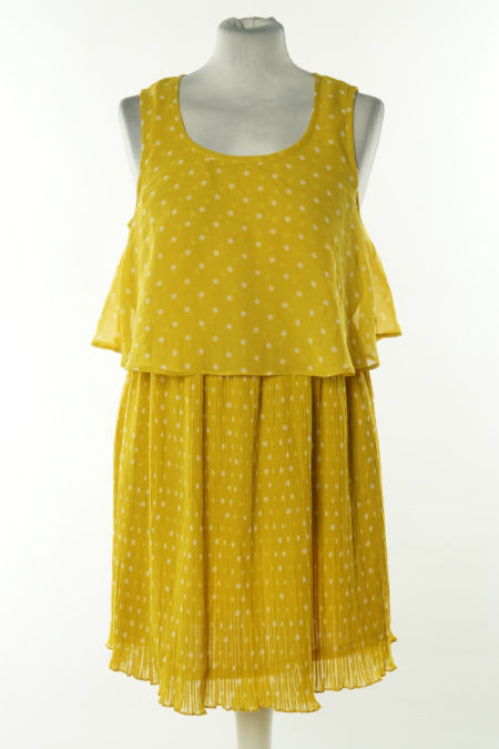 Sukienka żółta w białe kropki z plisowanym dołem