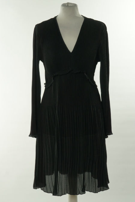 Sukienka czarna w drobne plisy Primark