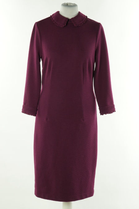 Sukienka śliwkowa z kołnierzykiem