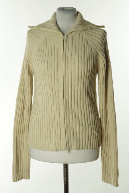 Kardigan beżowy z wywijanym kołnierzem zapinany na suwak