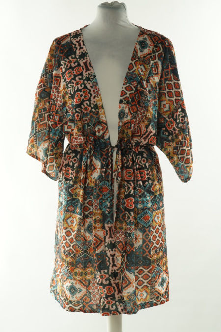 Narzutka wielokolorowa z wiązaniem