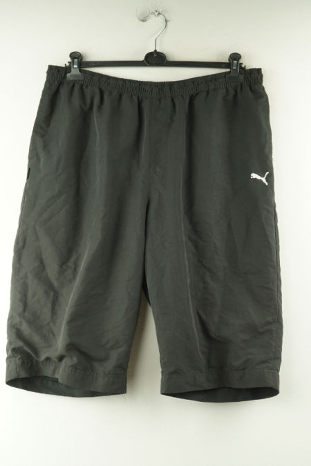 Krótkie spodenki czarne sportowe Puma