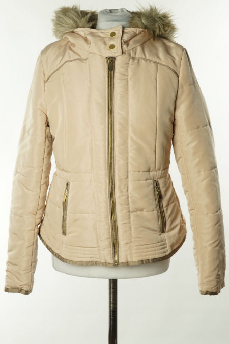 Kurtka różowa z kapturem