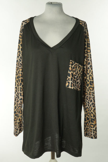 Bluzka czarna z beżowymi wstawkami w cętki