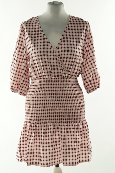 Sukienka różowa w bordową kratkę