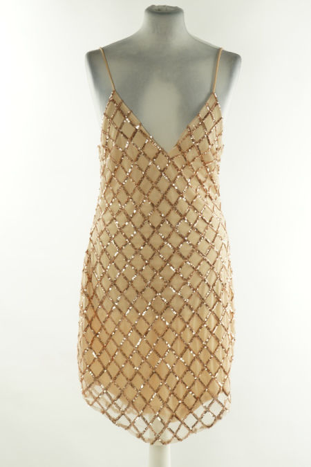 Sukienka beżowa w cekinowe romby