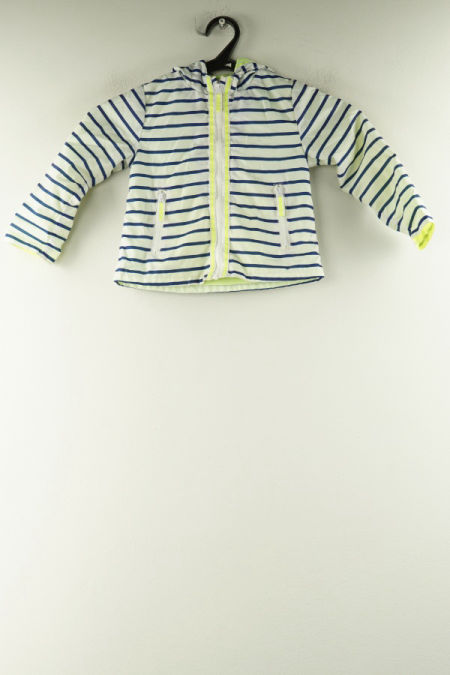 Kórtka przeciwdeszczowa biała w granatowe paski