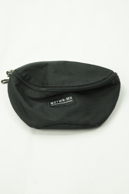 Saszetka nerka czarna