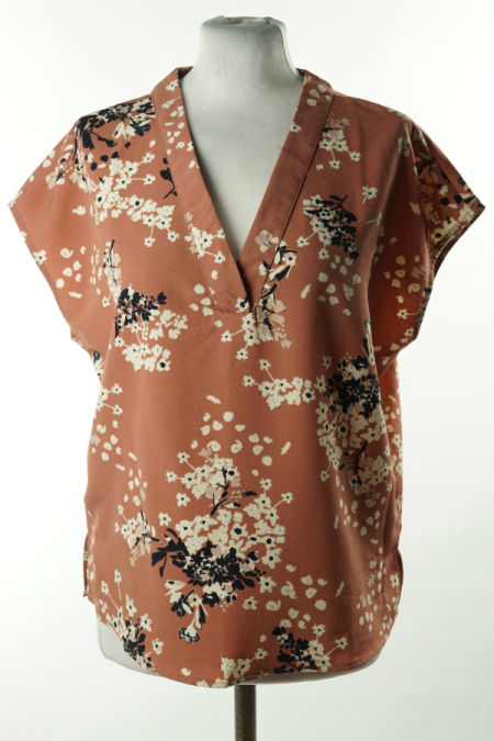 Bluzka z krótkim rękawem w kwiaty 