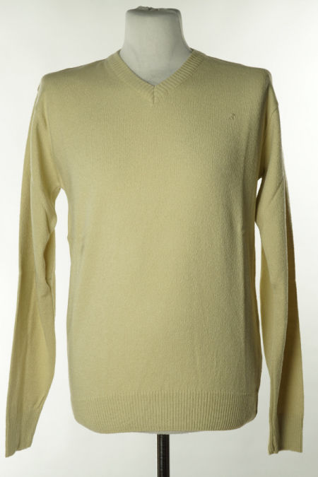 Sweter beżowy z wełną (50%)