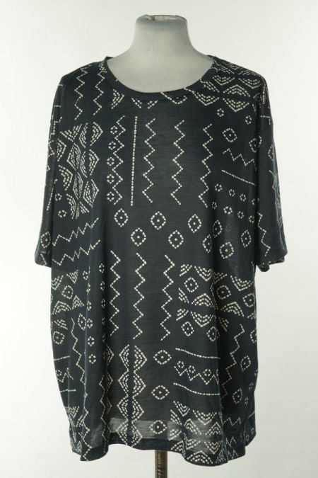 Koszulka czarna w białe wzory