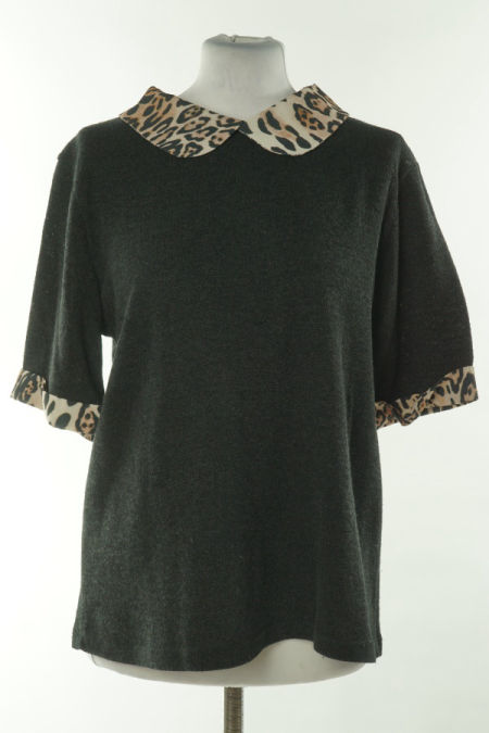 Bluzka z kołnierzykiem czarna z beżowymi wstawkami