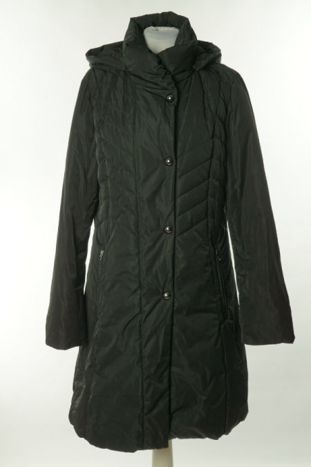 Płaszcz czarny z kapturem