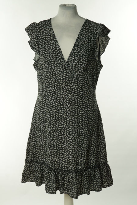 Sukienka czarna w białe kwiaty