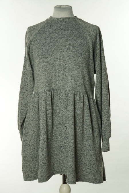 Sukienka szara sweterkowa