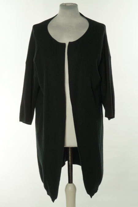 Narzutka czarna sweterkowa