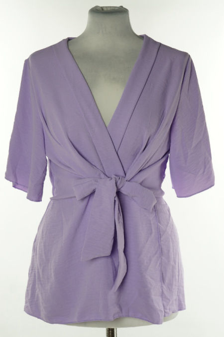 Bluzka różowa z wiązaniem