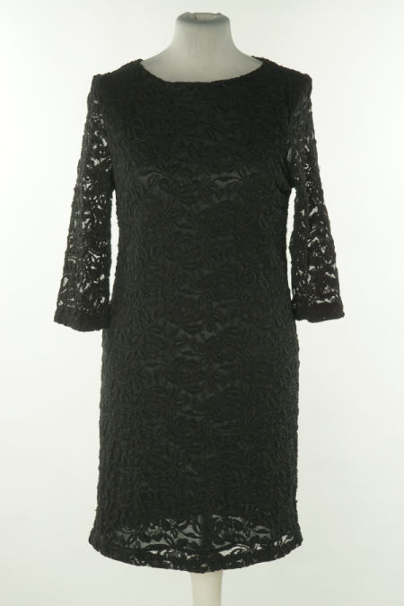 Sukienka czarna koronkowa
