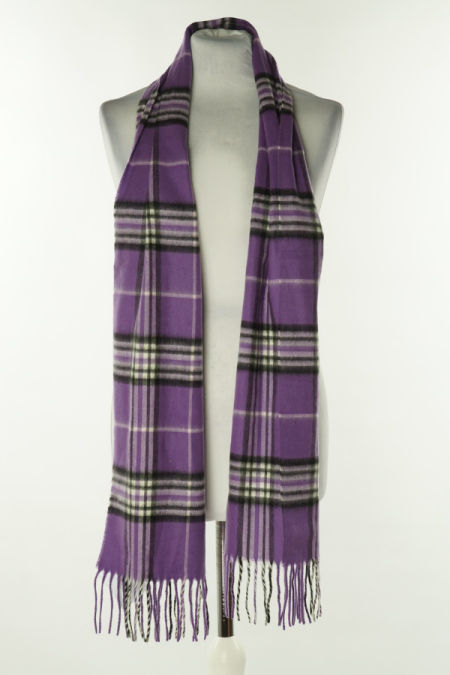Szalik fioletowy kraciasty