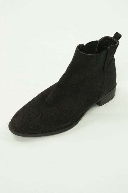 Botki czarne zmaszowe